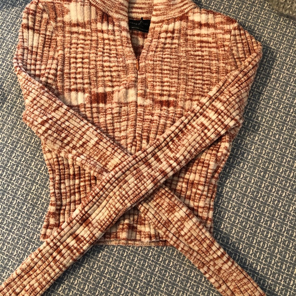 Urban outfitters cropped long sleeve quarter zip top